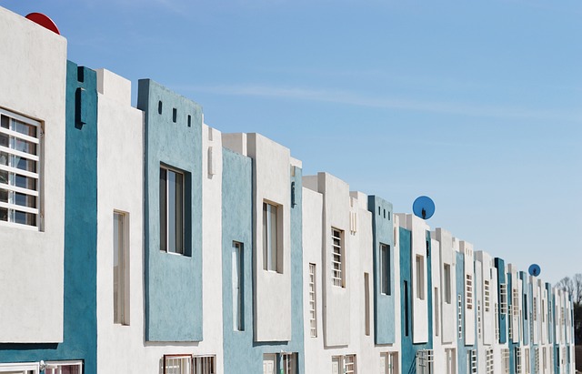 Gutter Cleaning & Repair: Essential Home Maintenance for Longevity