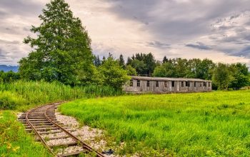 sheds-640x480-92896937.jpeg