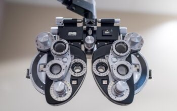 kingsville-eye-doctors-optometrist-eye-640x480-72353729.jpeg