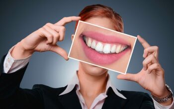 implant-dentures-640x480-44672717.jpeg