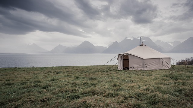 rv-camping-640x480-6161477.jpeg