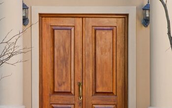 residential-garage-door-640x480-14061092.jpeg