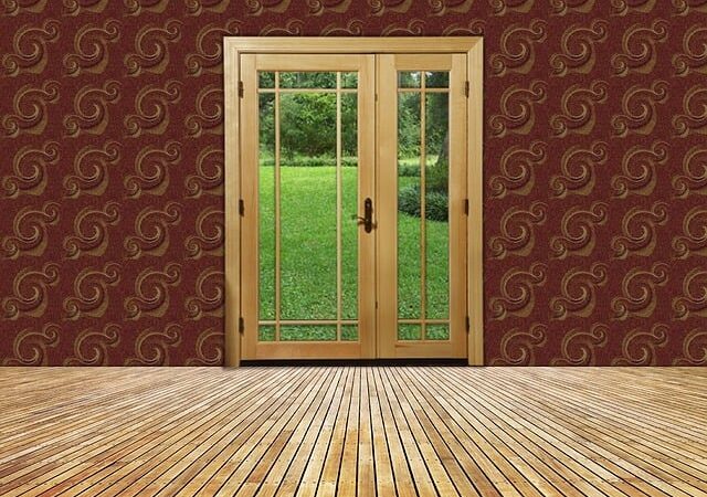 residential-garage-door-640x480-14377597.jpeg