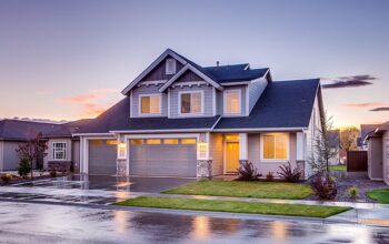 residential-garage-door-640x480-15263744.jpeg