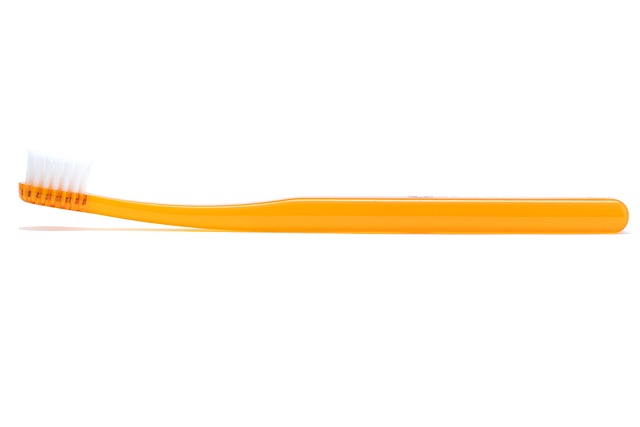 teeth-whitening-640x480-88794690.jpeg