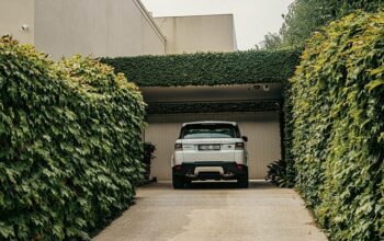home-garage-epoxy-640x480-44875610.jpeg