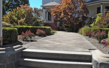 landscaping-640x480-30729722.jpeg