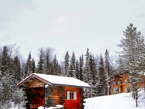 sheds-640x480-18447205.jpeg