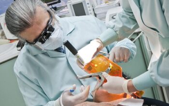 dental-crowns-640x480-69952141.jpeg