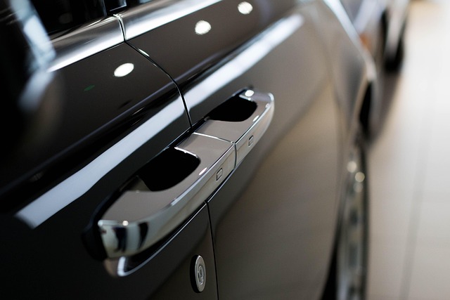Upgrade Old Garage Doors, Save Money – Free Expert Consultation Today!