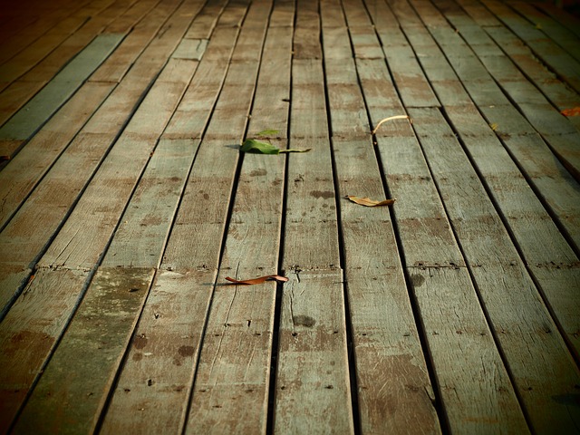 Professional Epoxy Coatings: Protect Your Garage Floor