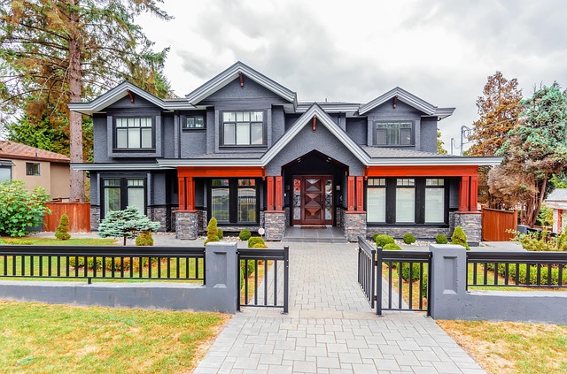 Affordable Garage Door Repair: Save Money, Get Experts’ Help Now!