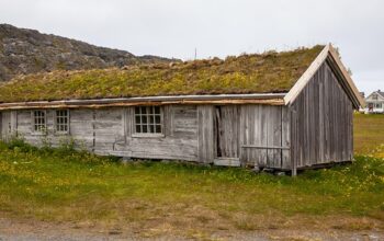 sheds-640x480-60179878.jpeg