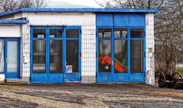 Save Money on Garage Door Repairs: Fix Cable Drums Yourself!