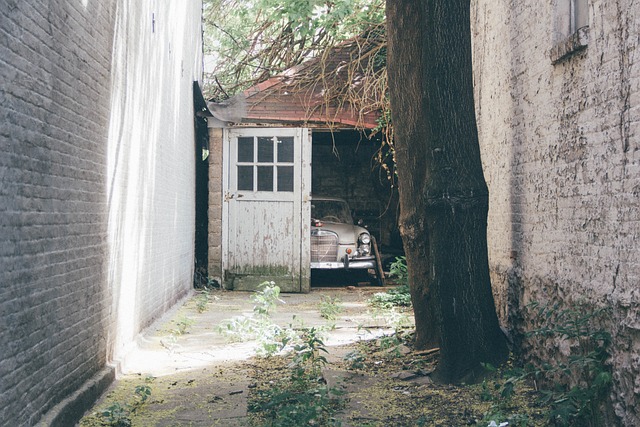 Save Money on Top-Rated Garage Door Service Near You