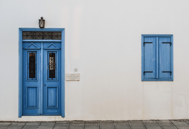 Save Money on Garage Doors: RGC’s Unbeatable Prices & Expert Repair