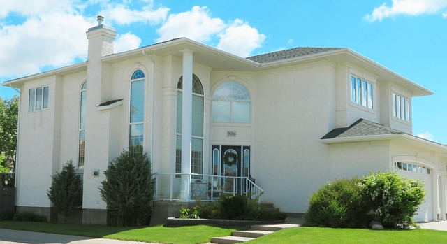 Save Money with Top-Rated Garage Door Contractor Near You