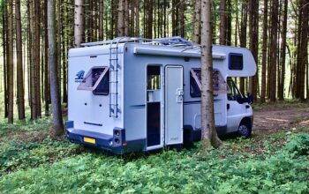 rv-camping-640x480-82215684.jpeg