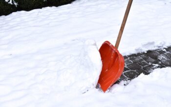 snow-removal-640x480-27818569.jpeg